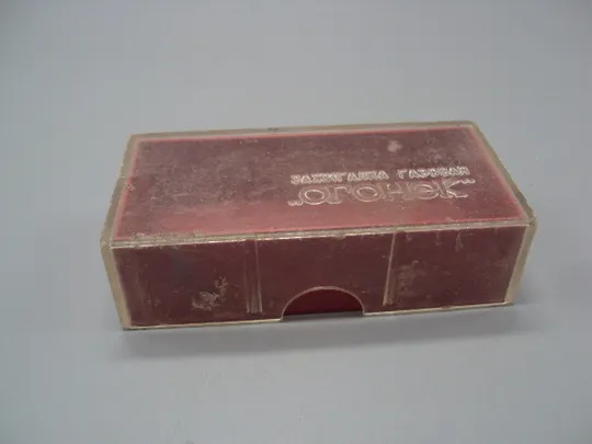 Футляр для зажигалки коробочка зажигалка Огонек Сумы 1981 год ссср размер 2,5х8,7х4,4 см №16048 Ціна