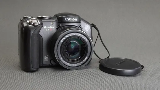цифровой фотоаппарат Canon Power Shot S3 IS 6.0Mpix Canon 12x USM Zoom lens 5,0-72,0mm З аукціону