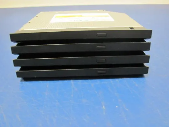 №263-2 DVD-привод 13N0-CNA0602 для Medion Akoya E6239 P6627 оригінал З аукціону