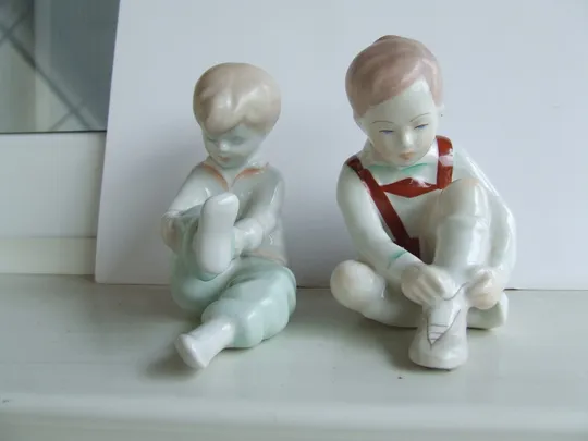 Девушка  НЮ раз. 20 х 10 см. 1960 гг. Гологазо Венгрия.  и много другого. Де купити