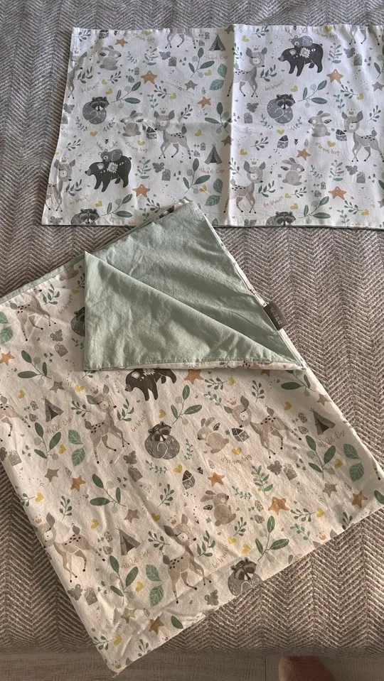 Лот: Дитяча постільна білизна, ковдра, спальник Де купити