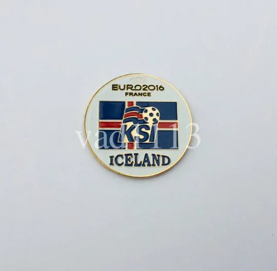 Футбол - значок из серии  "ЕВРО 2016"  участник - ИСЛАНДИЯ Ціна