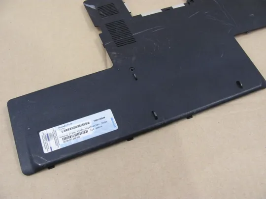 588-10   сервісна кришка 13N0-ZYA0711 для Fujitsu Lifebook N532  оригінал З аукціону