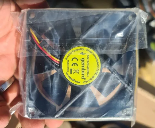 Купити Корпусний вентилятор Gembird FANCASE/BALL