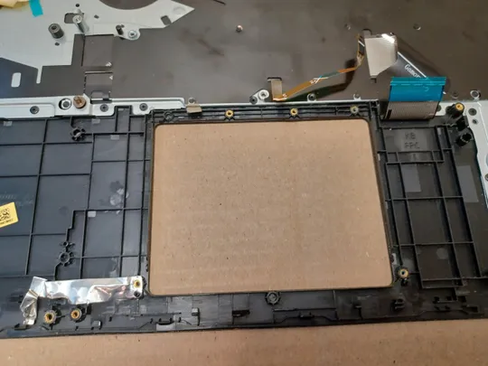 номер1065-15 корпус кришка 0G0DDD AP250000800  клавіатура  для  DELL Latitude 3590 Палмрест корпус топкейс Верхня панель палмрест cover-C оригінал На торгах