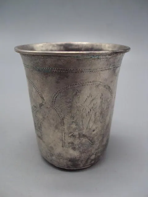 Рюмка стопка узор архитектура и цветы серебро 84 проба А.В 1896 вес 38,62 г размер 6,5х5,3 см №14326 Продаж