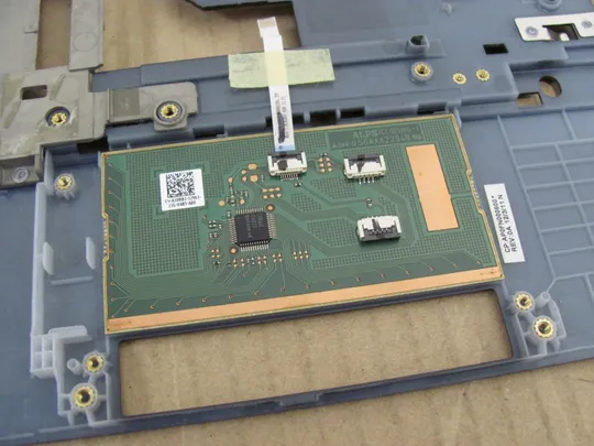 номер0173-2 Кришка панель палмрест та тачпад 0P7GPY для DELL E6320 оригінал Недорого