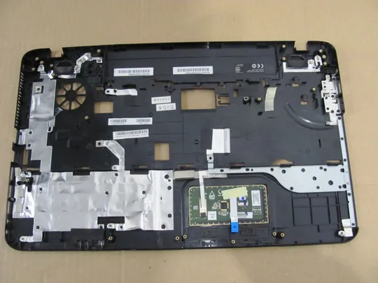 Купити 503-3 Кришка панель палмрест тачпад 13N0-ZWA1E01 для Toshiba Satellite C850, C850D оригінал