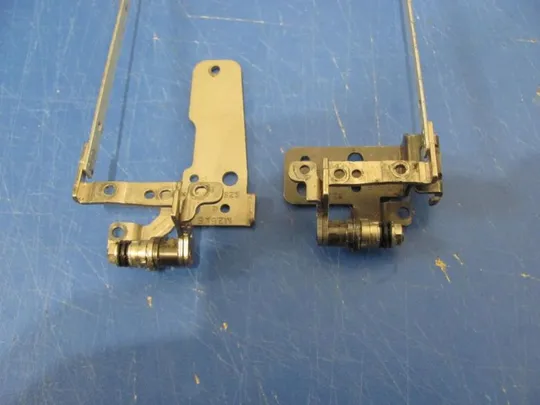 №137-5 кріплення матриці з петлями AM0HQ000200 для Packard Bell Easynote LS11 P7YS0 оригінал З аукціону