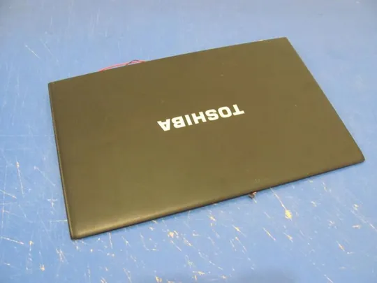 №240-2 кришка матриці GM903103322A G для TOSHIBA TECRA R850 R950 оригінал Ціна