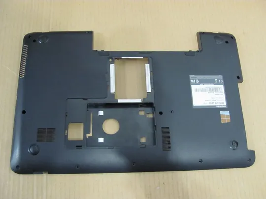 496-2 Кришка дно піддон корпуса H000038180 13N0-ZXA0302 для Toshiba Satellite C870 C870D C875 C875D оригінал Ціна