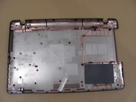 776-3 Кришка дно піддон корпуса 13N0-U0A0101 для ASUS R752 X751 F751 R751 оригінал Ціна