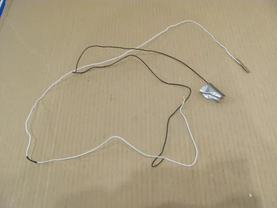 номер0004-9 WI-FI антени для Asus F75A X75A X75VD K55V X75VB X55 X75A1 F75 A75 оригінал Ціна