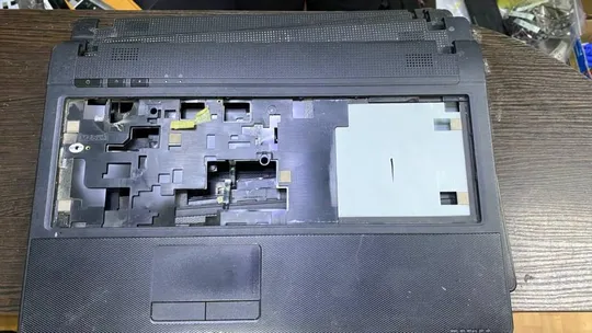 L019 Кришка з тачпадом Lenovo G560 Ціна