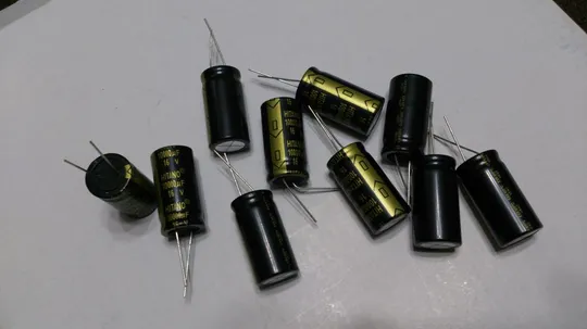 Конденсатори HITANO 10000uF 16V ПАРА Де купити