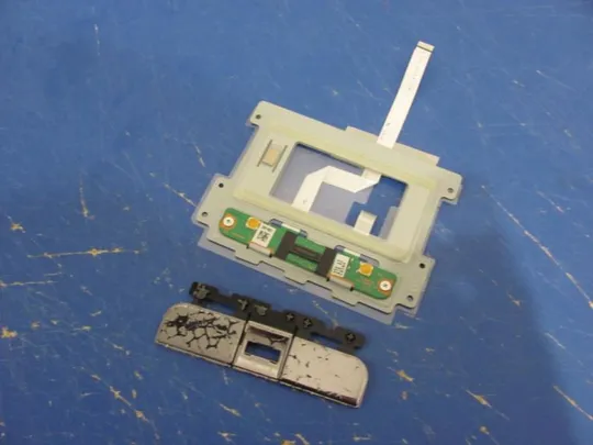 №242-7 кнопки тачпаду G2689A для TOSHIBA Tecra A11 оригінал Ціна