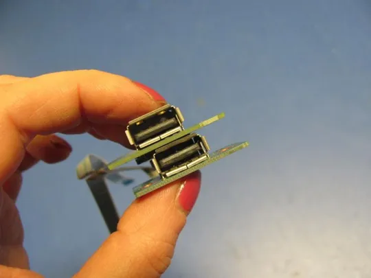 №71-26 USB-роз'єм DA0FH5TB6A0 для FUJITSU LIFEBOOK A512 A531 оригінал З аукціону