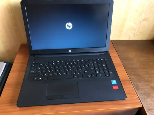 ноутбук HP 15-bs IP N3710/ 4Gb/ HDD 500GB / Intel HD+ R5 M330/ 4 год. Де купити