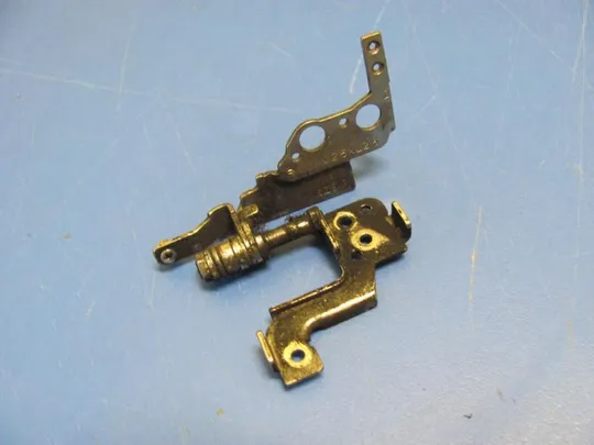 №115-19 петлі 0R9GX6 65.47LZ1.040 для DELL INSPIRON 15 7000 оригінал З аукціону