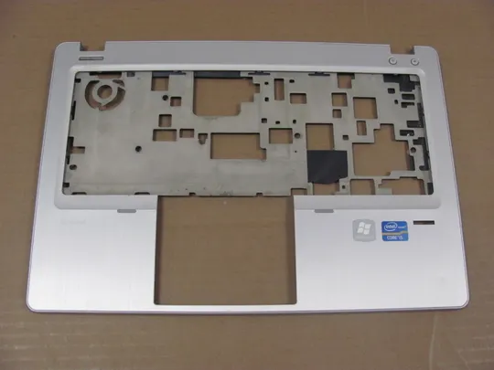 772-9 Кришка панель палмрест 6070B0638201 702851-001 для HP Folio 9470m, 9480m оригінал Ціна