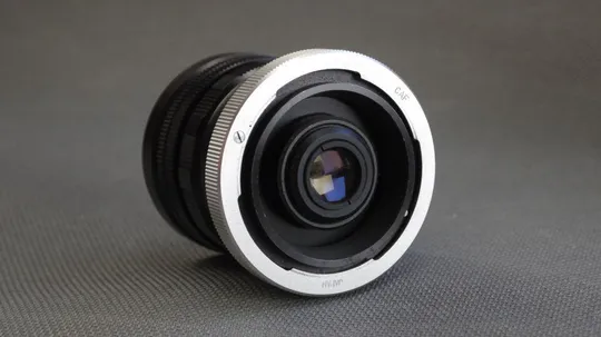 Купити Широкоугольный объектив Canon FD Vemar (Tokina) 28mm/3.0 Ф52мм на полный кадр 24x36mm Вживане