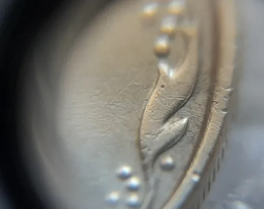 (7040) 10 копійок 2005 зминання елементів зображення на реверсі (10 копеек 2005 брак) Інтернет-аукціон