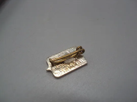 Знак герб Львов замок лев фрачник гербоид №16543 З аукціону