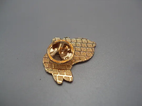 Значок пін білий кролик з повязкою ніндзя зайчик заєць Ninja white rabbit знак брошка №18440 З аукціону