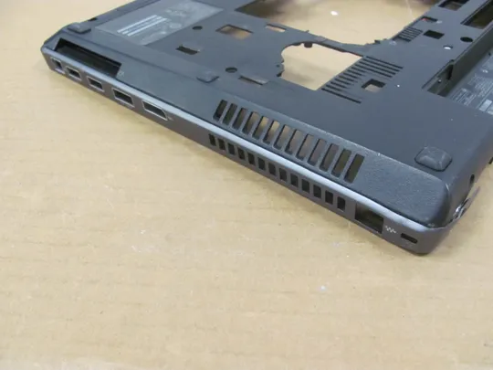 876-3 Кришка дно піддон корпуса 652649-001  для HP EliteBook 8560W 8570W  оригінал З аукціону