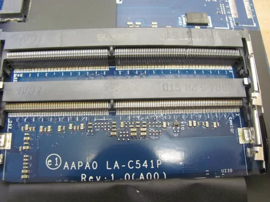 номер0985-4 материнська плата Mainboard Материнка Основна плата Системна плата Плата системи Laptop motherboard мамка ноутбучна плата SR2FU i7-6820HQ AAPA0 LA-C541P для Dell Precision 7510 P53F оригінал Інтернет-аукціон