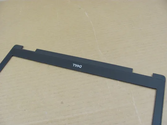 843-7 рамка матриці AP26J000300 066VPR для Dell Precision 7530 7540 M7540   оригінал З аукціону