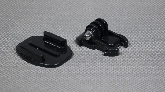 Универсальная защелка Quick Release + плоская крепёжная платформа для GoPro SJCAM XIAOMI Вживане Ціна