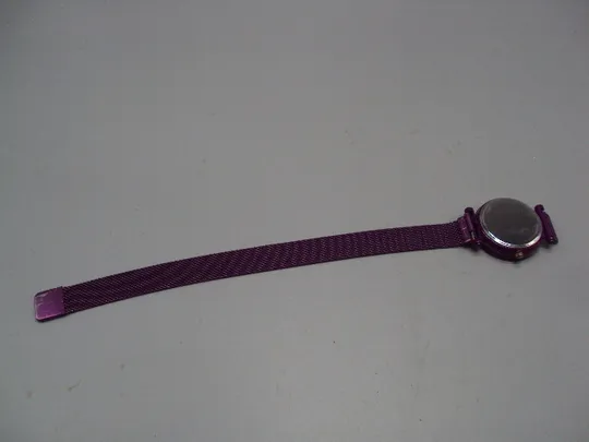 Женские фиолетовые наручные часы Skmei quartz кварц механизм GL68 магнитный браслет №15892 Характеристики