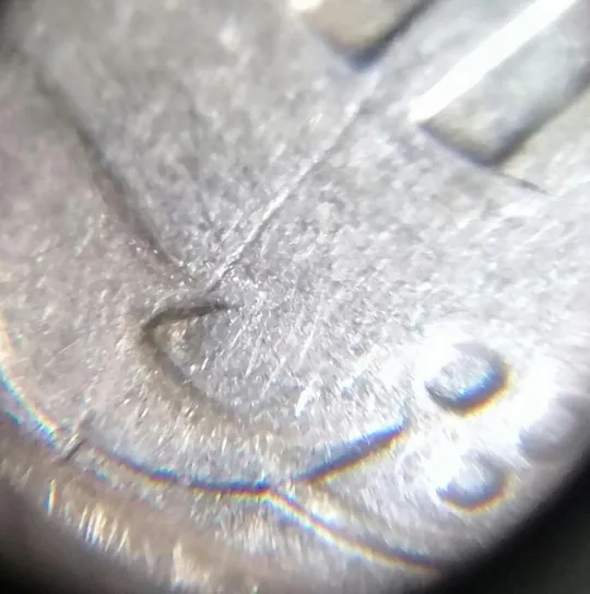 (1430) 5 копійок 1992 розкол на реверсі від канту між 4 та 5 гр. (1 варіант) (5 копеек 1992) в Україні