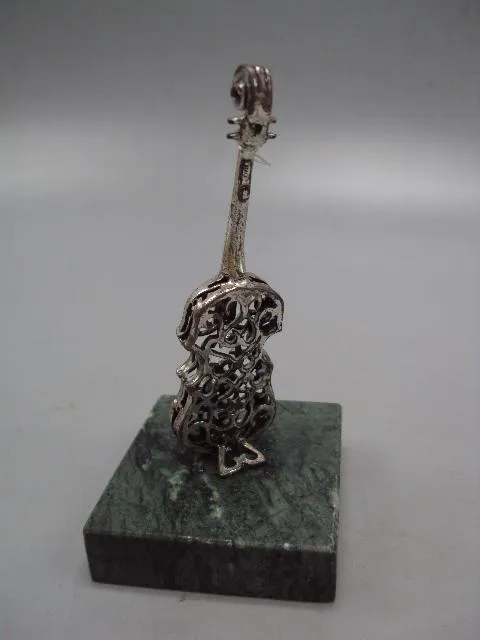 Фигура на подставке статуэтка музыкальный инструмент скрипка ажурная серебро 925 проба вес 127 г №18 Недорого