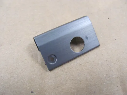 Купити 593-8 комплектуюче заглушка петлі для Dell Latitude E7470  оригінал