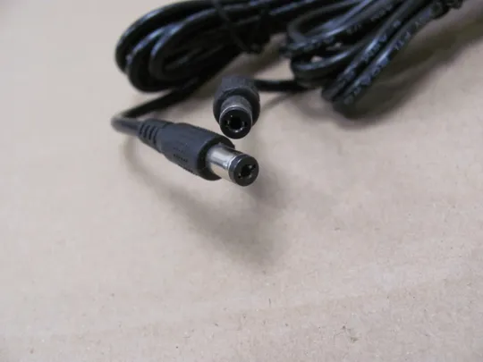 адаптер живлення GOSPELL G0612U-050-200 5V 2A 5,5х2,5 mm  оригінал ЦІКАВИТЬ ОПТ Де купити