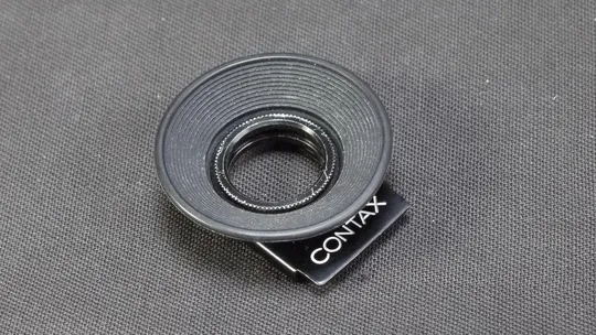 Наглазник резиновый с металлическим каркасом для пленочных зеркальных камер Contax Ціна