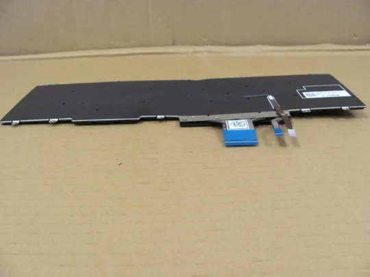 номер0751-17 клавіатура робоча  0WYPF3 PK1326J1A36 для DELL Latitude 3540 E3540 3000 precision 7730 7740 оригінал Характеристики