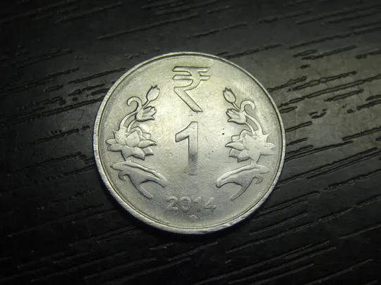 1 рупія 2014 Індія (крапка) Ціна