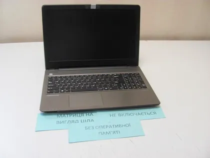 фото, 4127 MEDION AKOYA E6415 i3-5005U НІМЕЧЧИНА