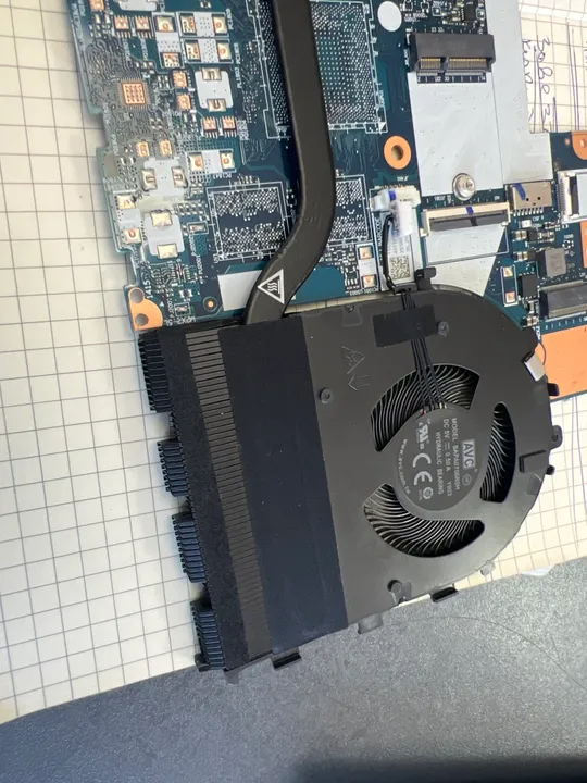 Купити Система охолодження.Lenovo Thinkpad E15.