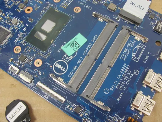 ногмер0205-1 материнська плата,Mainboard,Материнка,Основна плата,Системна плата,Плата системи,Laptop motherboard,мамка, ноутбучна плата BAL21 LA-D802P i7-7200u для  Dell Inspiron 5567 5767 15 15R  Оригінал З аукціону
