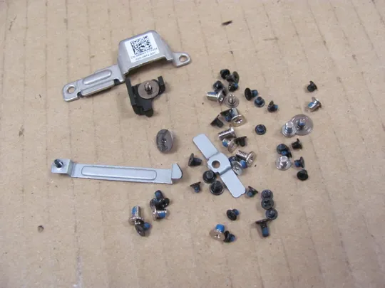 697-17 комплектуюче гвинти для Dell Latitude 5310 E5310  оригінал Ціна