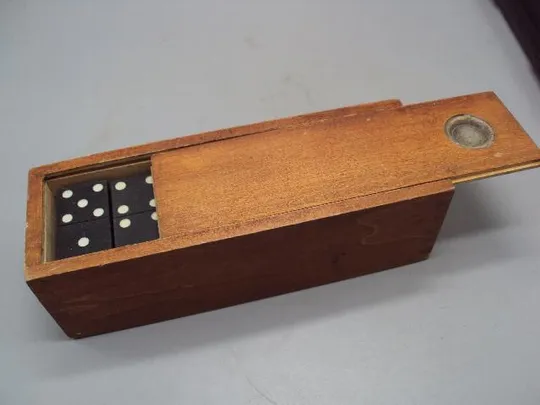 Настольная игра Домино дерево антикварное размер 5,1 х 16 х 5,4 см №14167 З аукціону