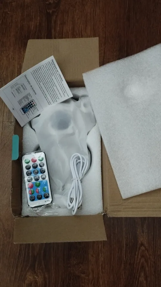 Лазерний проектор зоряного неба.Нічник Космонавт.Bluetooth.З колонкою! Недорого