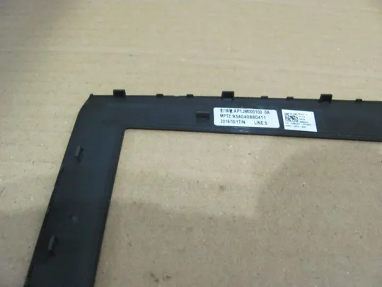 577-4 рамка матриці AP1JM000100 0892VY для DELL Alienware 15 R3 оригінал На торгах