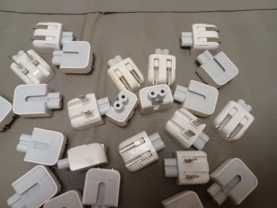 1045 МЕГА Лот 3 OEM розетка Apple для адаптера живлення зарядного пристрою MagSafe Продаж