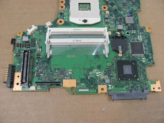 857-14 материнська плата  CP621860-Z3 CP620502  для FUJITSU LIFEBOOK  E746, E736 оригінал Характеристики