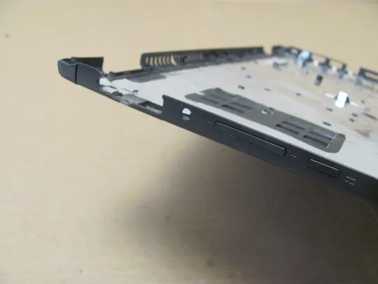 номер0939-4 Кришка дно піддон корпуса Нижний корпус(дно)для ноутбука низ дно поддон 13N0-DRA0501 H000089560 для Toshiba Satellite 14 L40DW E45W L40W-C E45W-C E45DW  оригінал Де купити